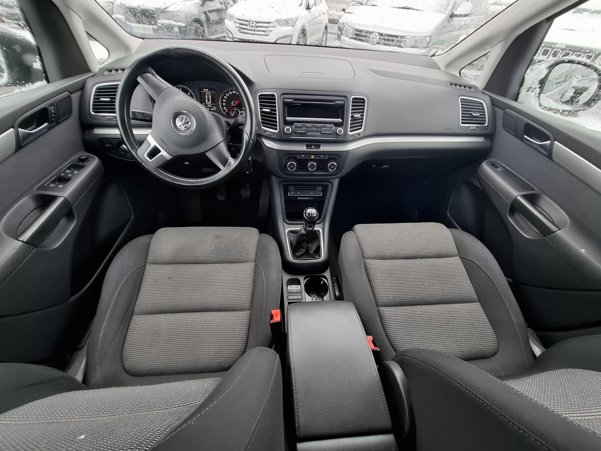 Volkswagen Sharan, 2,0 TDI - fotka 5