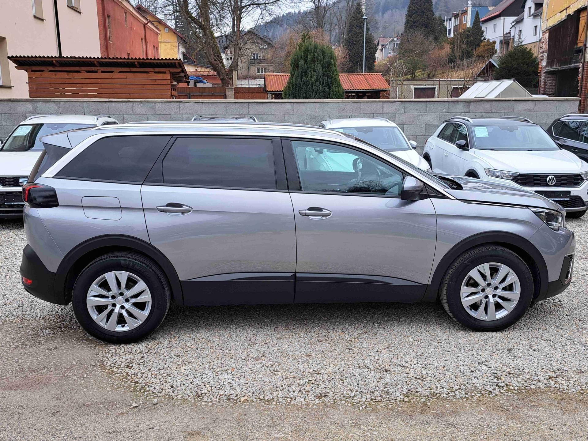 Peugeot 5008, 1.2 PT 17ALU VIRTUAL PDC NAVI - fotka 2