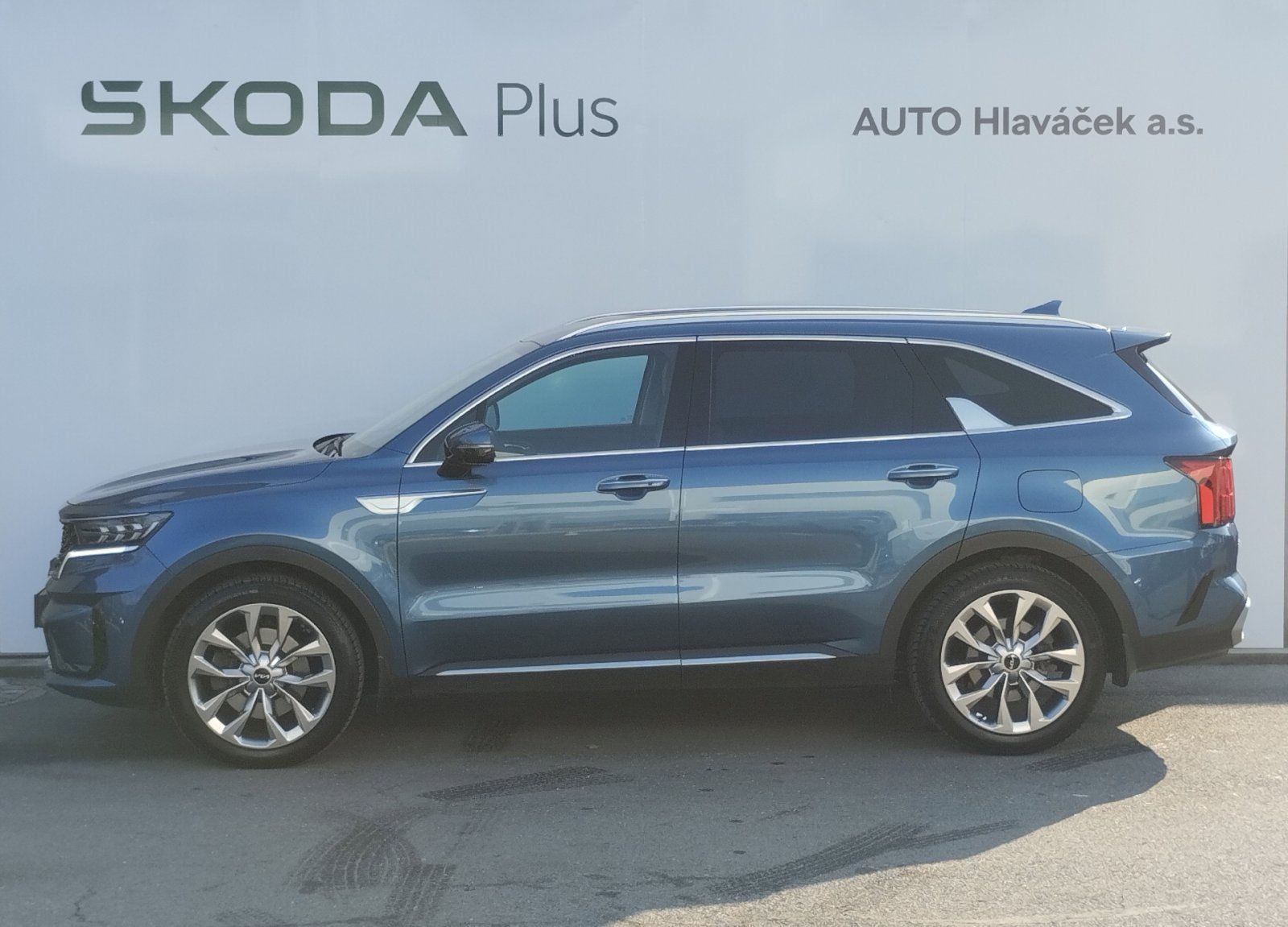 Kia Sorento, 2,2CRDi 142kW 4x4 STYLE 8DCT - fotka 3