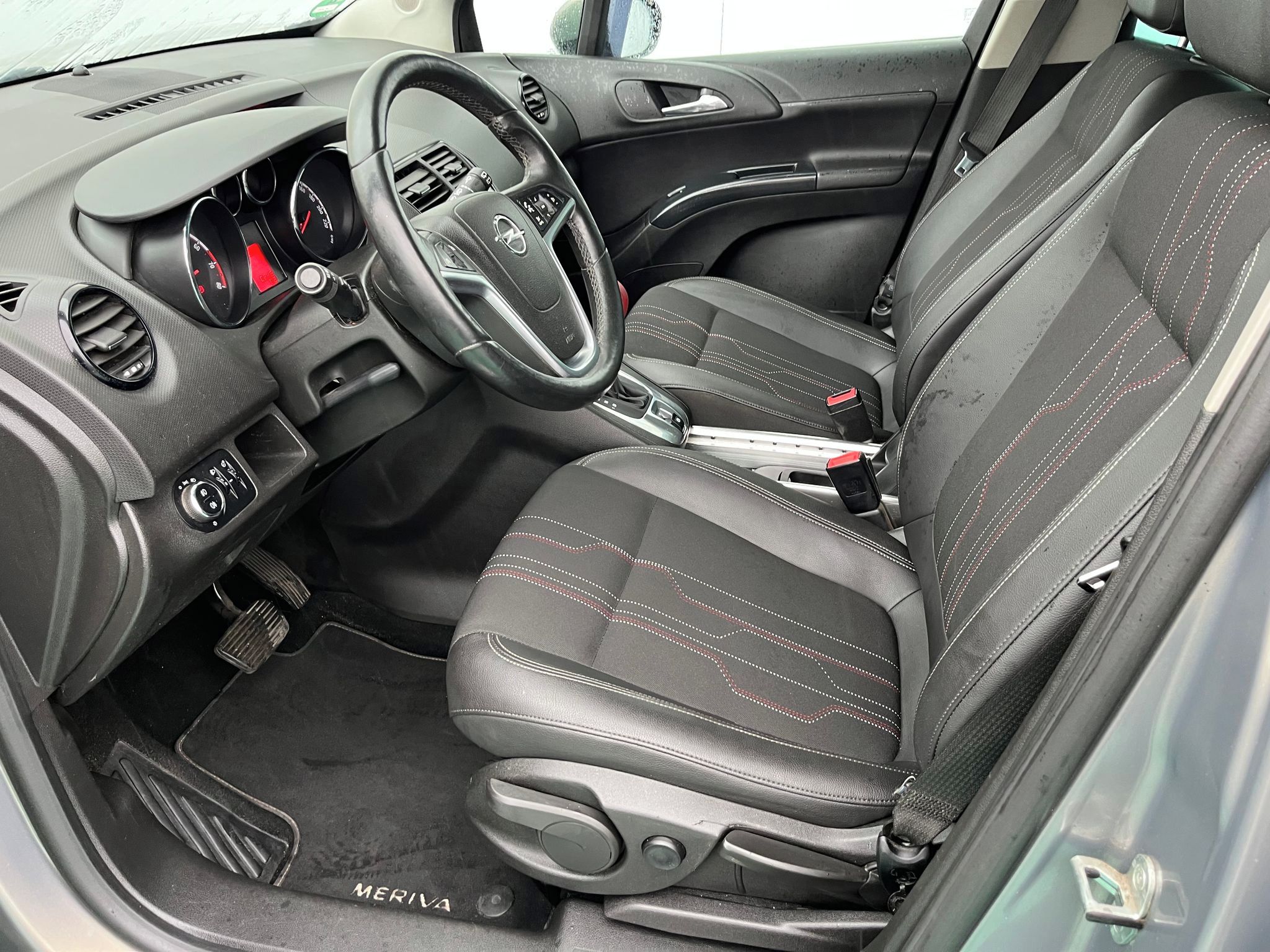 Opel Meriva, 1.4, 88kW, Automat, Aut.Klima - fotka 6