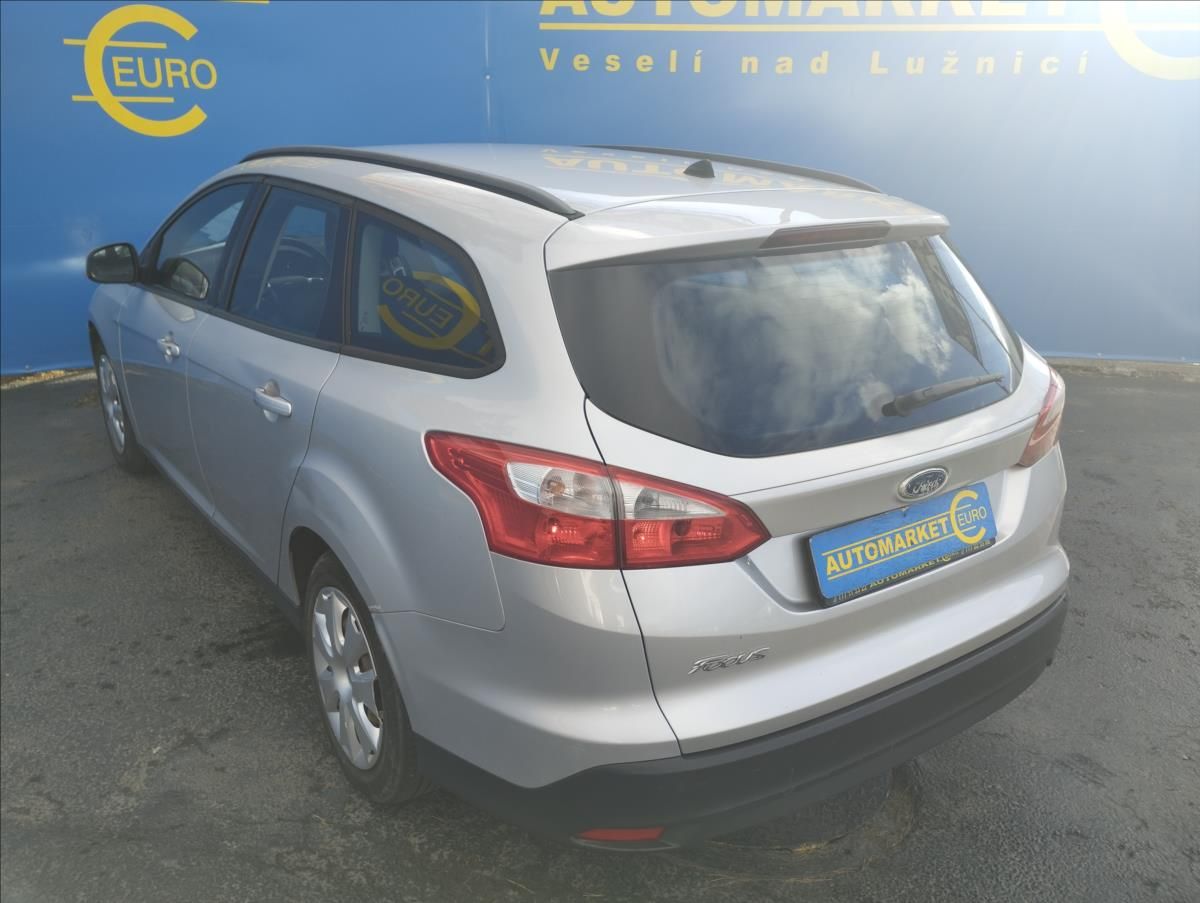 Ford Focus, 1,6 TDCi 70KW Nové ČR - fotka 6