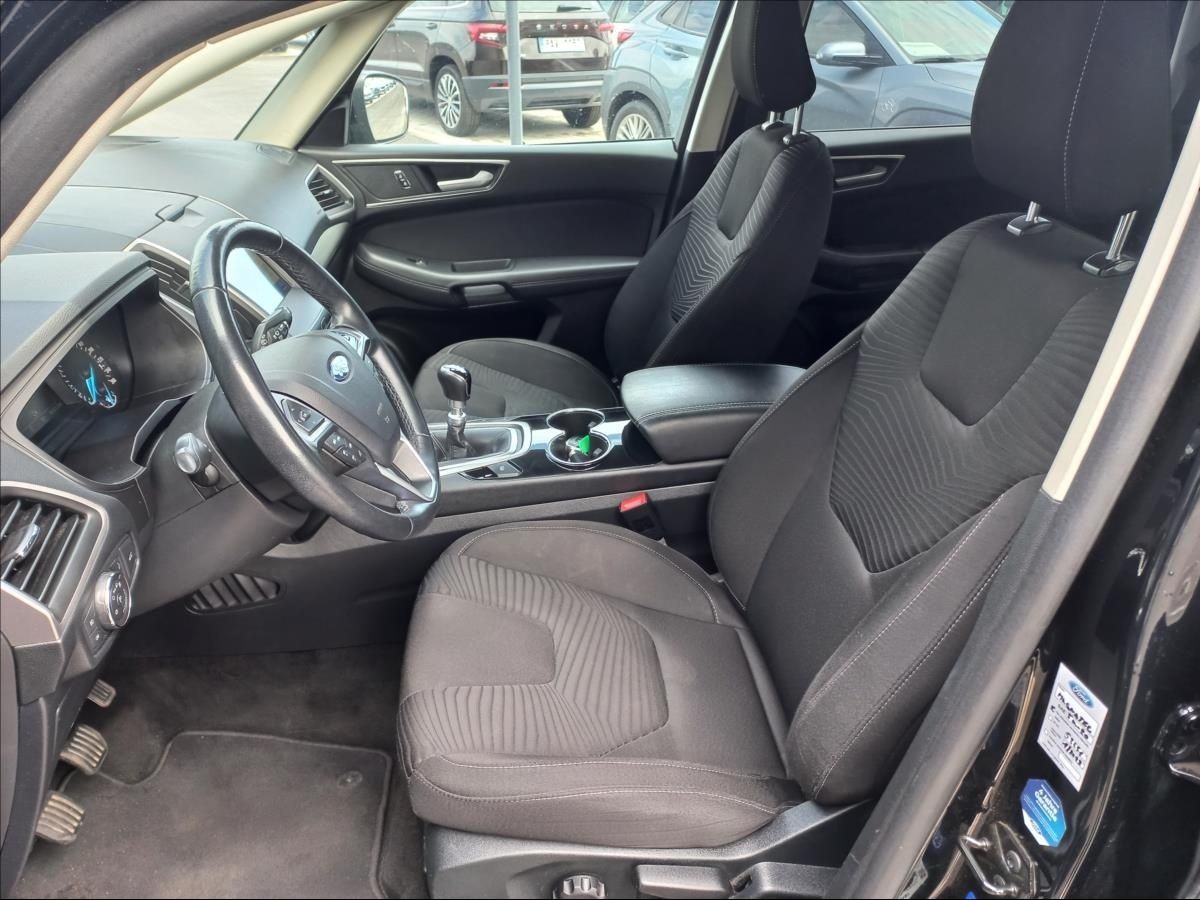 Ford S-MAX, 1,5 EcoBoost  121 kW - fotka 5