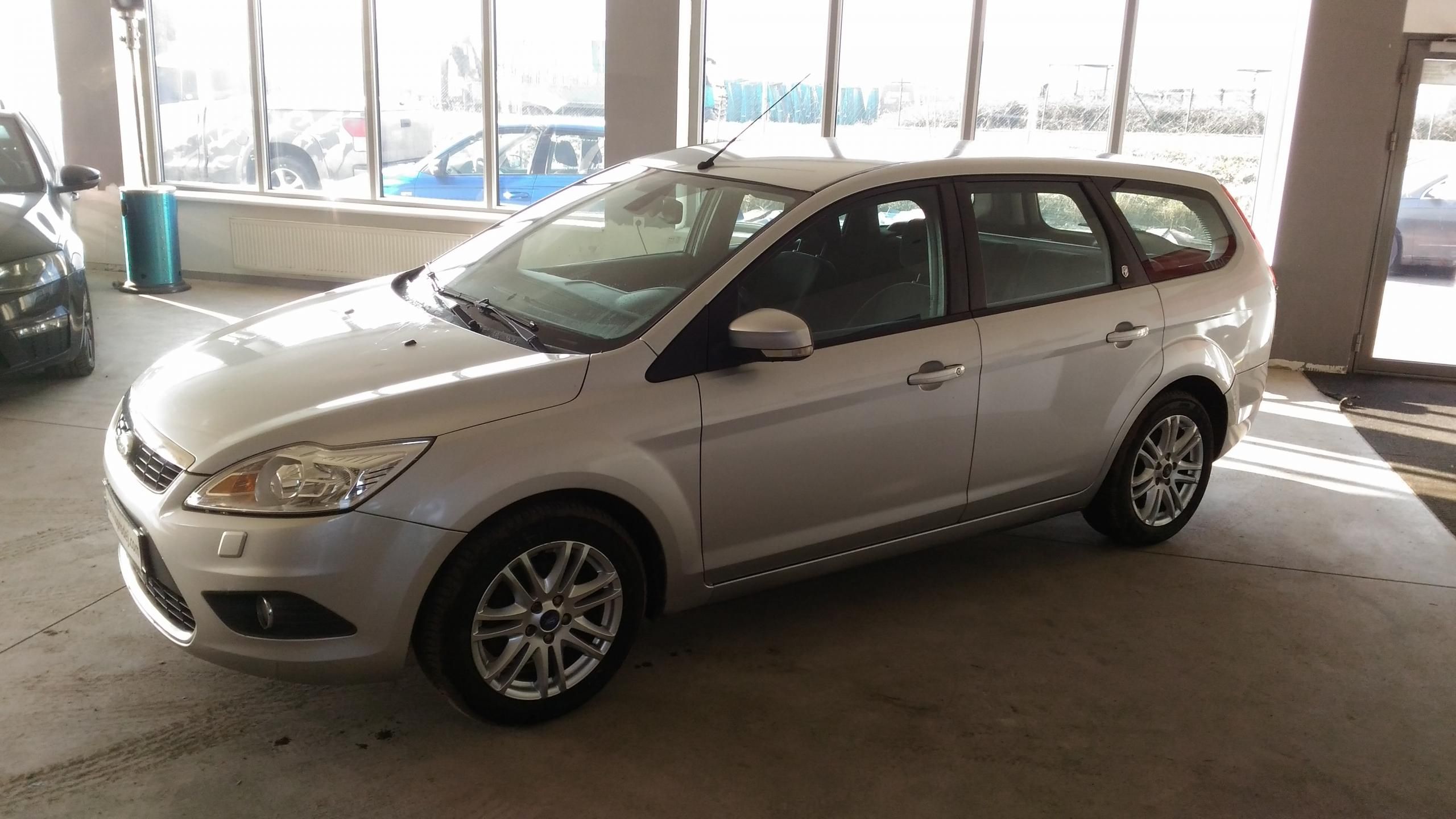 Ford Focus, 1,6TDCI,80KW,XEN,ALU,NAVI,KLIM - fotka 5