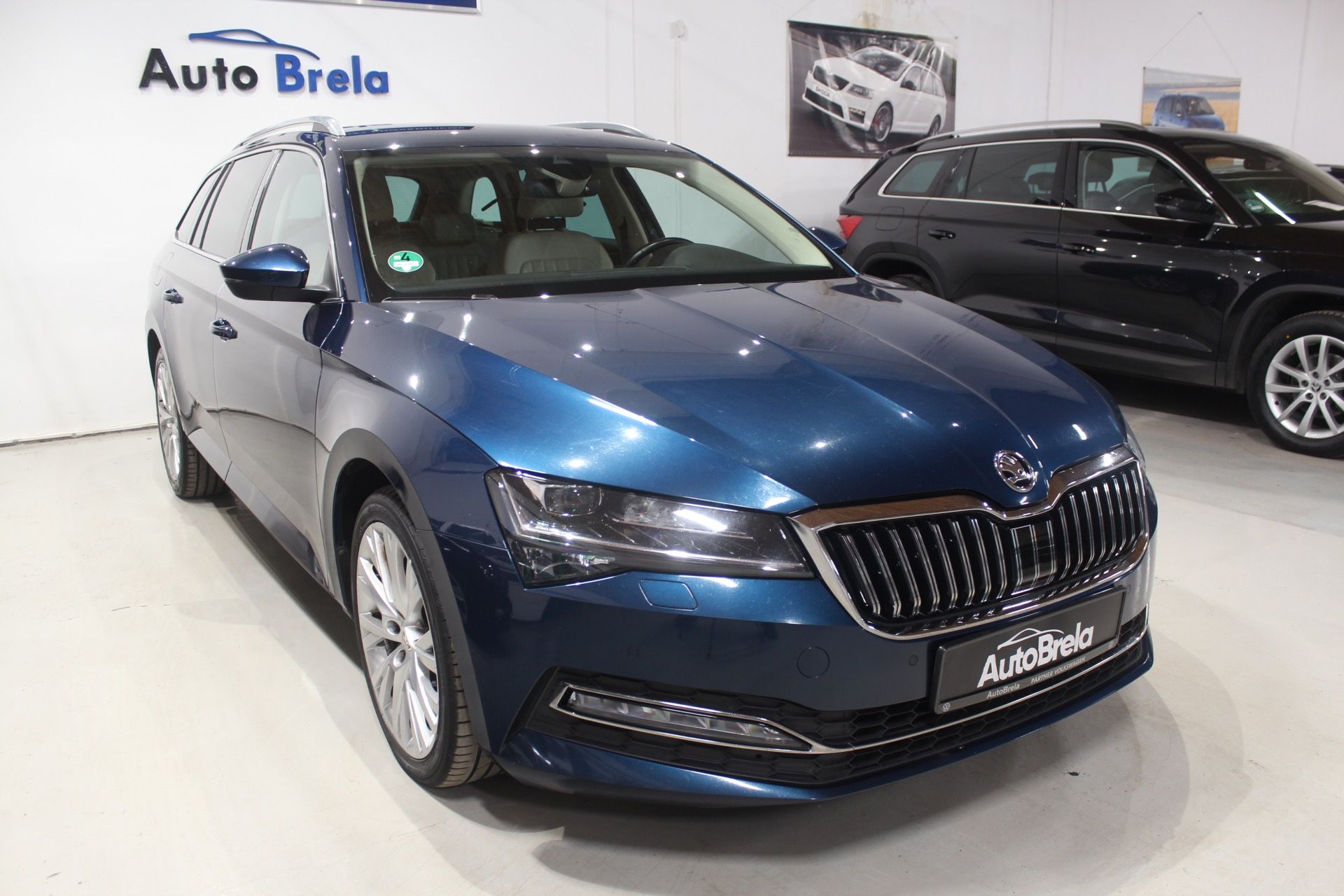 Škoda Superb, 2.0TDI DSG 4x4 Navi Matrix