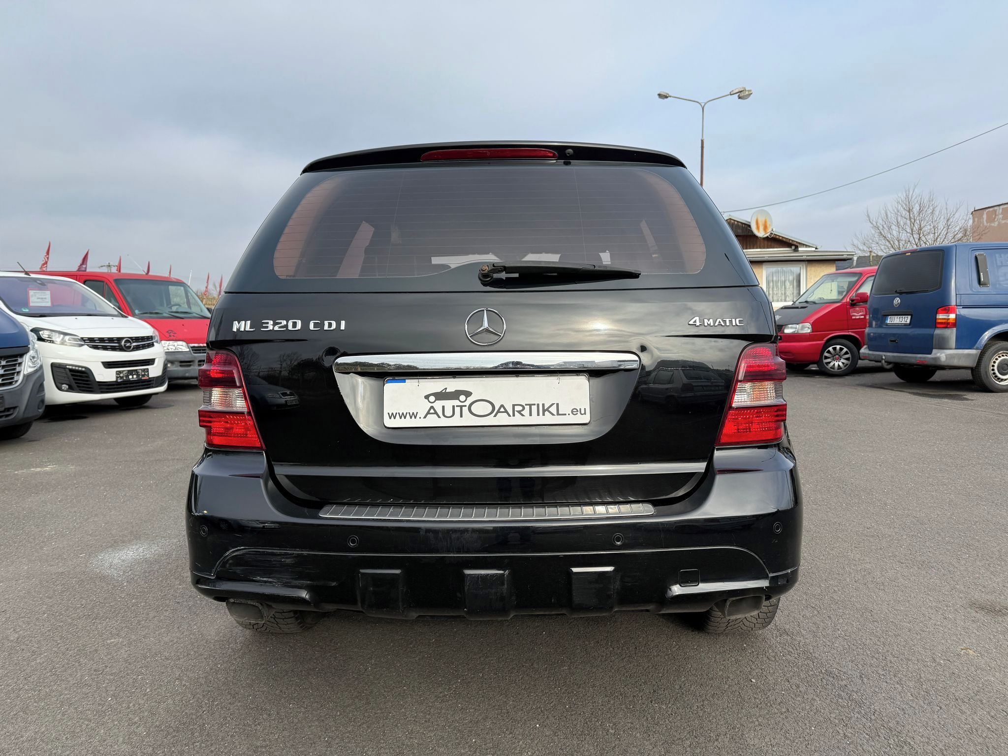 Mercedes-Benz Třídy M, ML 350 CDI 4Matic - fotka 5