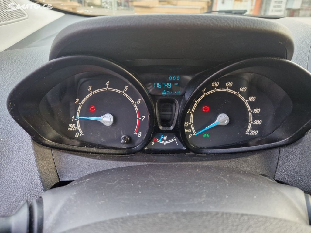 Ford Tourneo Courier, 1,0 74kW  SERVISKA
