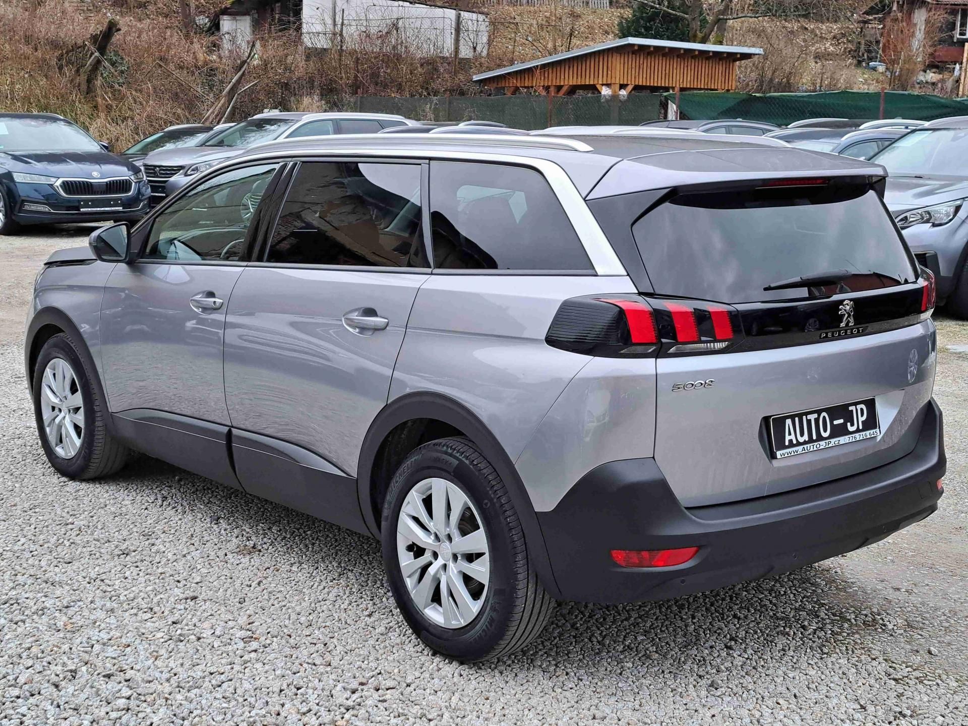 Peugeot 5008, 1.2 PT 17ALU VIRTUAL PDC NAVI - fotka 5