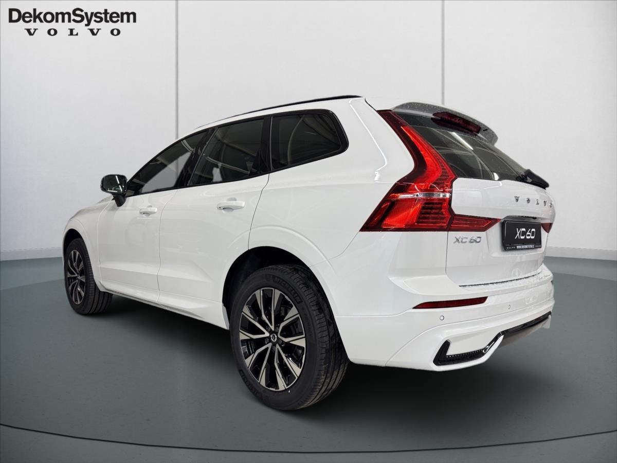 Volvo XC60, 2,0 B5 AWD Plus Dark 5949 - fotka 4