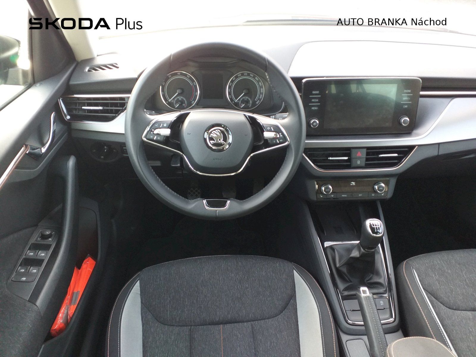 Škoda Kamiq, 1,0 TSI 81 kW Style - fotka 5