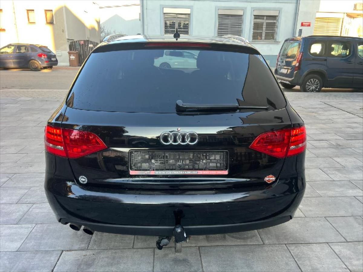 Audi A4, 2,0 TDI 105kW multitronic Avan - fotka 4