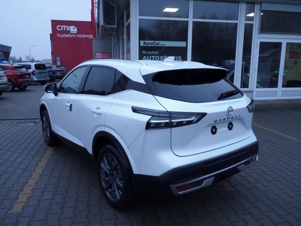Nissan Qashqai, 1.3DIG-T AT 158PS Tekna - fotka 3