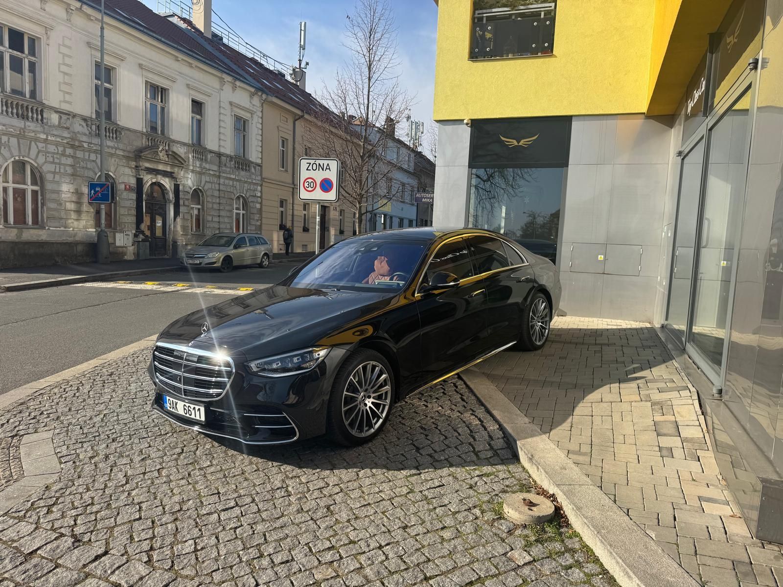 Mercedes-Benz Třídy S, S580 4M AMG CZ TOP STAV IHNED! - fotka 3