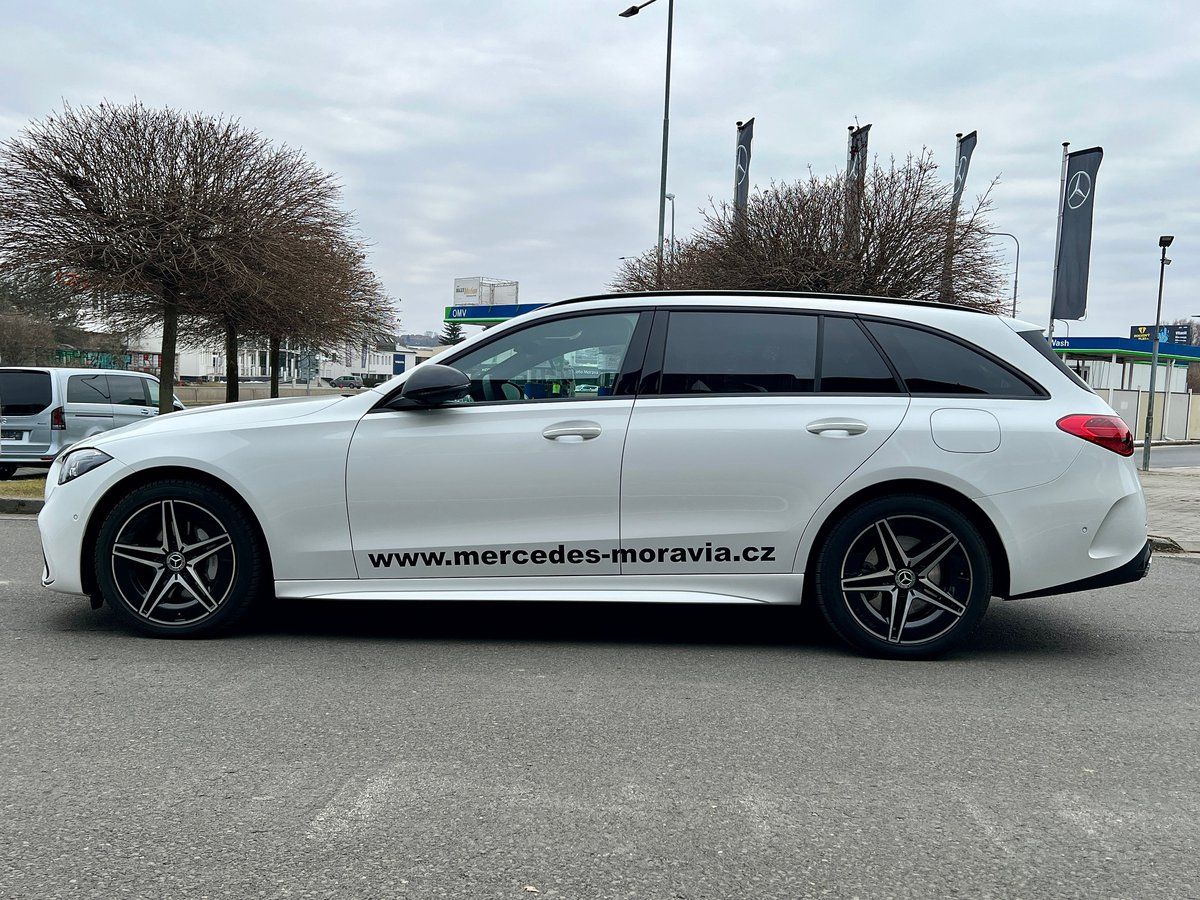 Mercedes-Benz Třídy C, 300 de 4MATIC kombi AMG linie - fotka 6