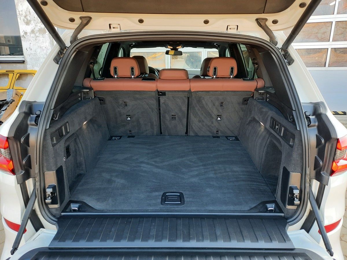 BMW X5, xDrive30D 286k - fotka 5