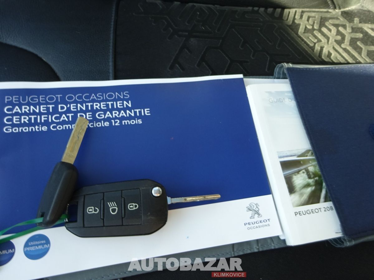 Peugeot 208, 1,6 e-HDi - fotka 5