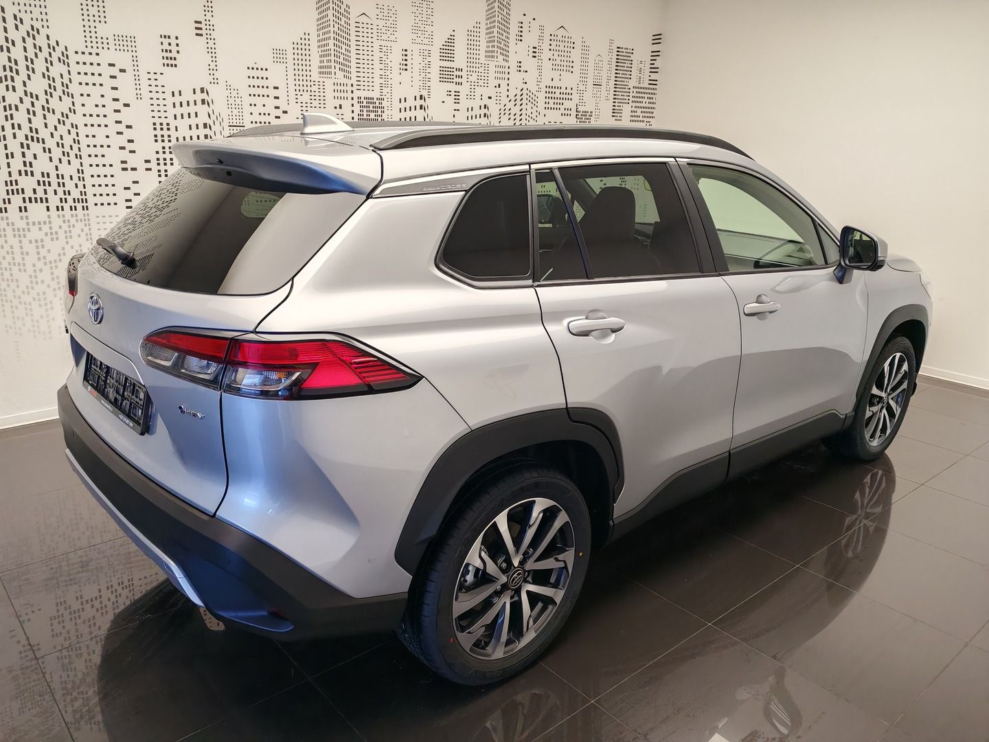 Toyota Corolla Cross, Executive  2.0L HEV 0 - 1 CVT - fotka 4