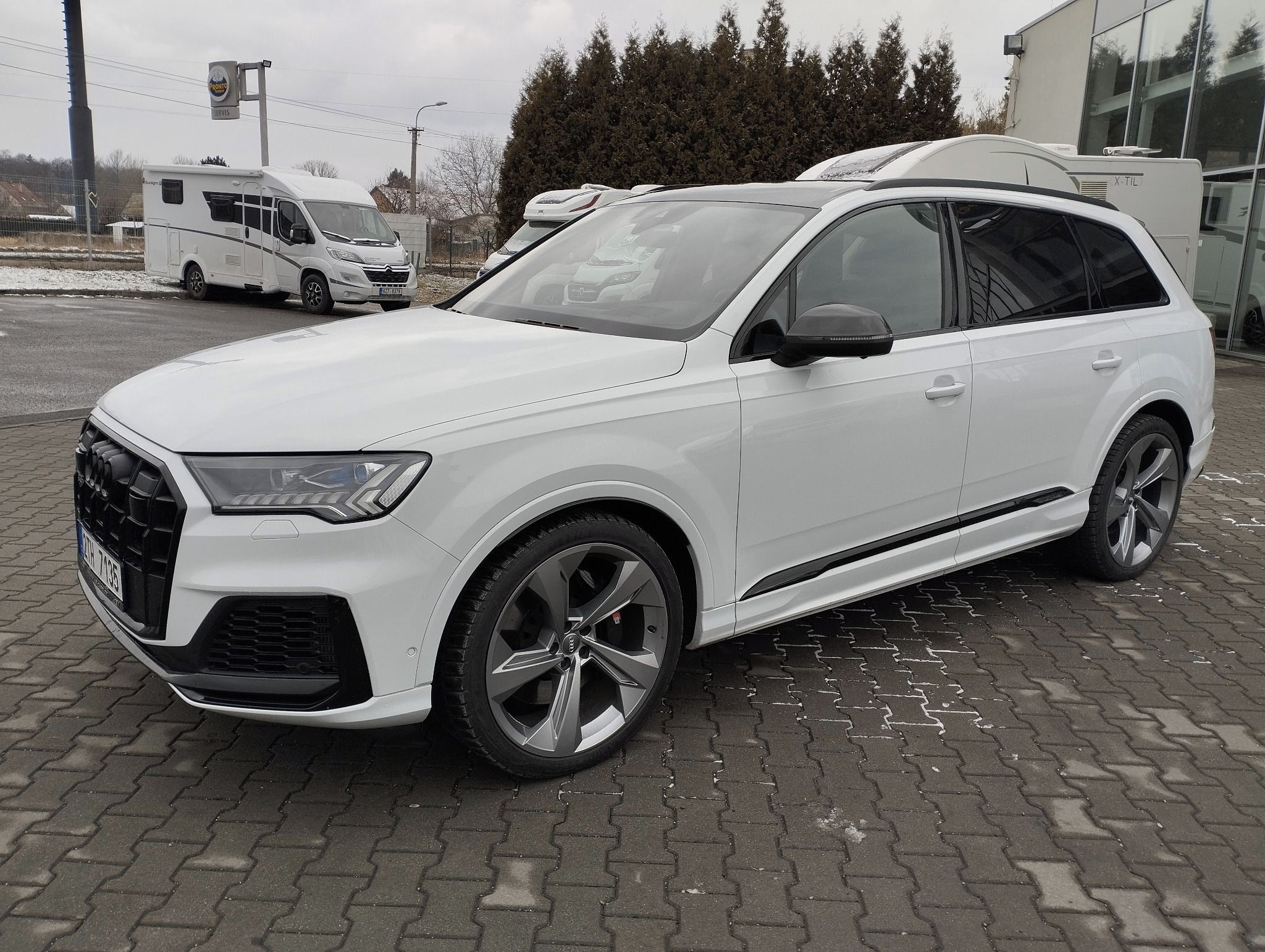 Audi SQ7, 4.0 TDI, 320kW, 900 Nm - fotka 2