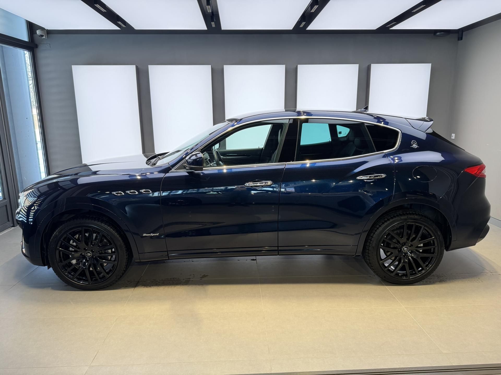 Maserati Levante, SQ4 316kW - fotka 5
