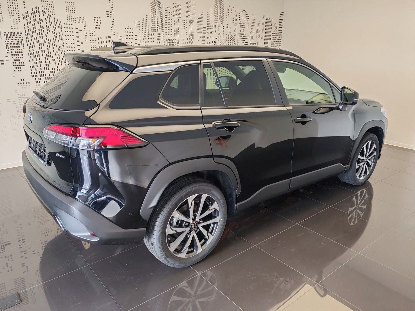 Toyota Corolla Cross, Executive  2.0L HEV 0 - 1 CVT - fotka 6