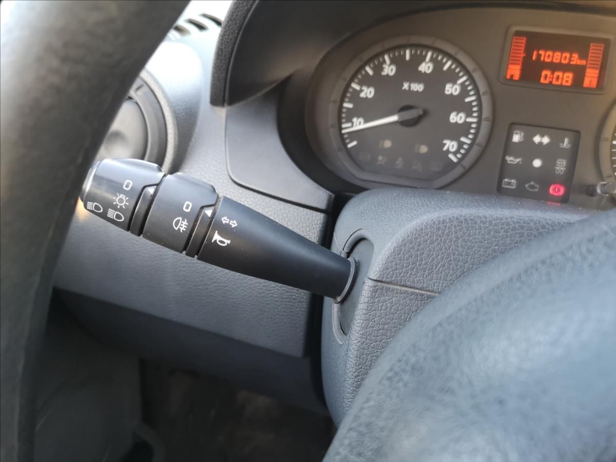 Dacia Logan, 1,4 MCV  Ambiance+ 5-mistny - fotka 6