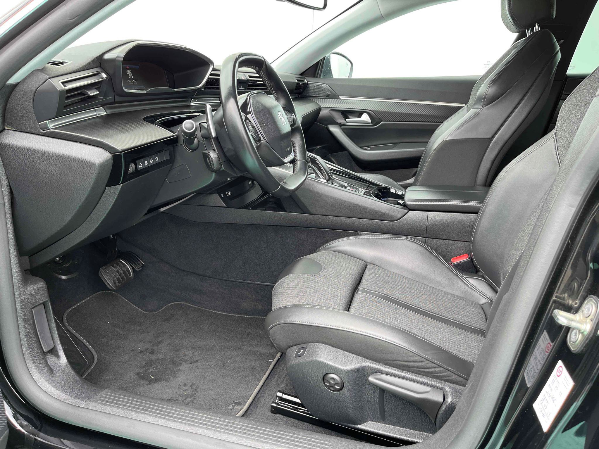 Peugeot 508, 1.5 Blue-HDi, EAT8 Allure Pack - fotka 6
