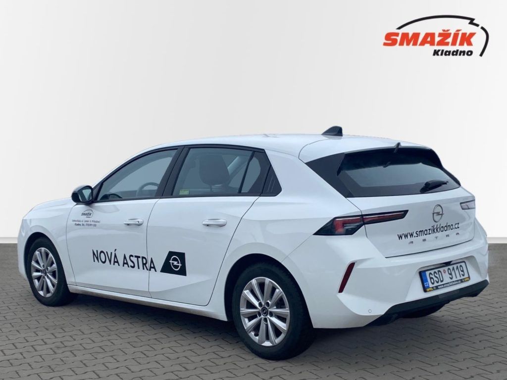 Opel Astra, HB EDITION 1.2T (81kW/110k)MT6 - fotka 4