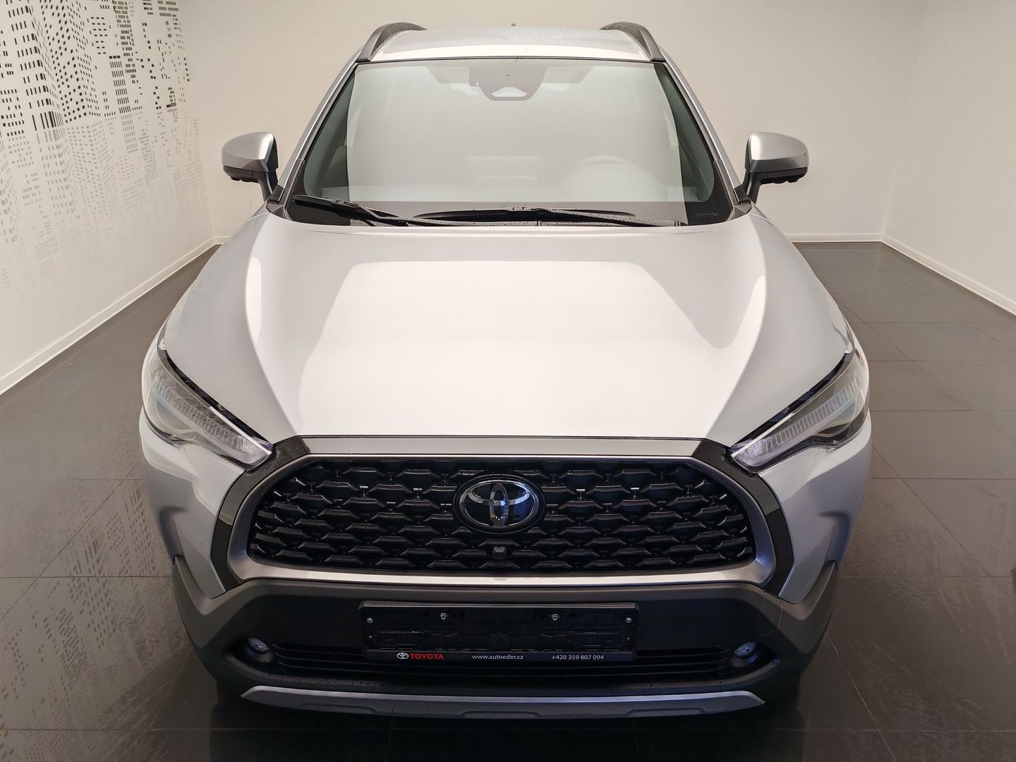 Toyota Corolla Cross, Executive  2.0L HEV 0 - 1 CVT - fotka 3