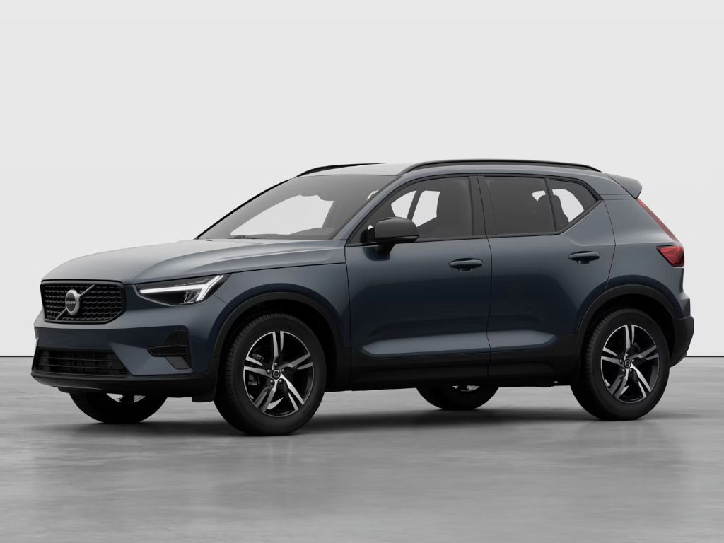Volvo XC40, PLUS DARK B3 FWD 120kW - fotka 2