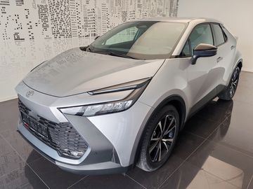 1.8 Hybrid 4x2 Style