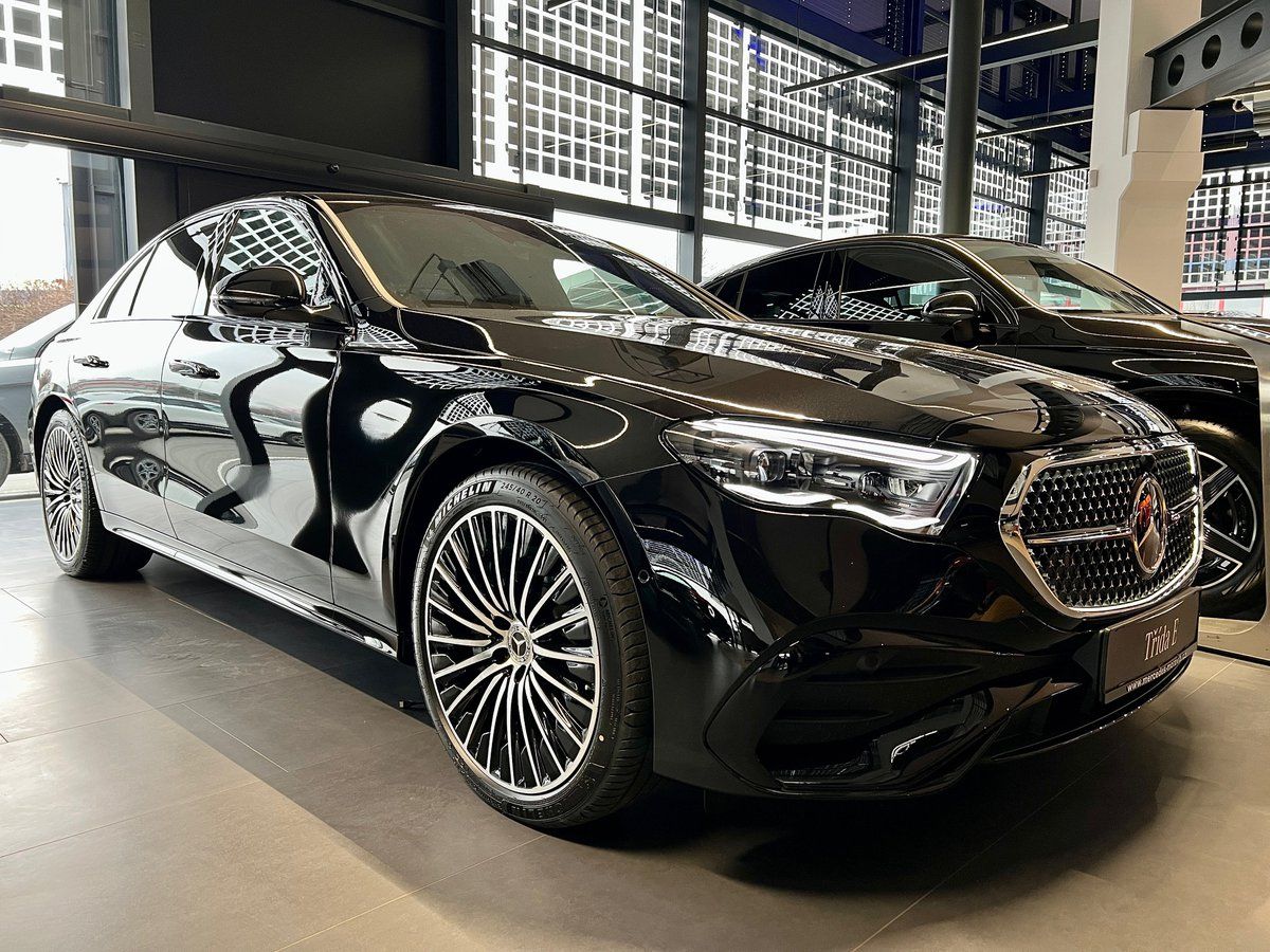 Mercedes-Benz Třídy E, 300 de 4MATIC s EQ AMG linie