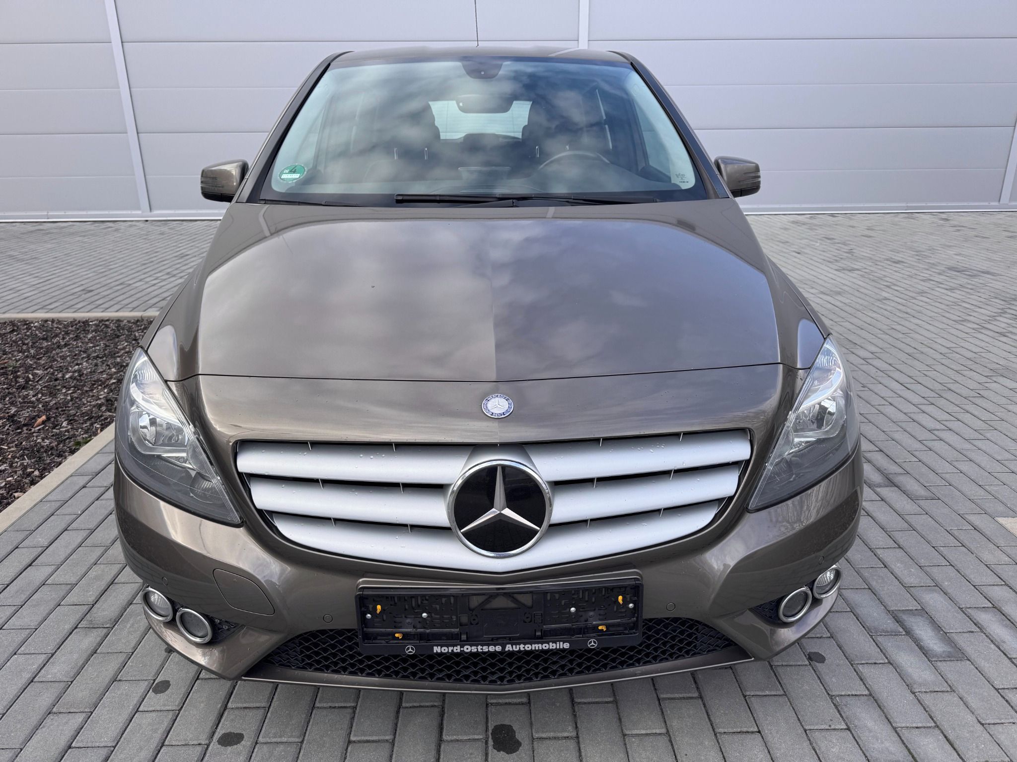 Mercedes-Benz Třídy B, 220CDI 125kW AUT. SPORTPAKET! - fotka 2