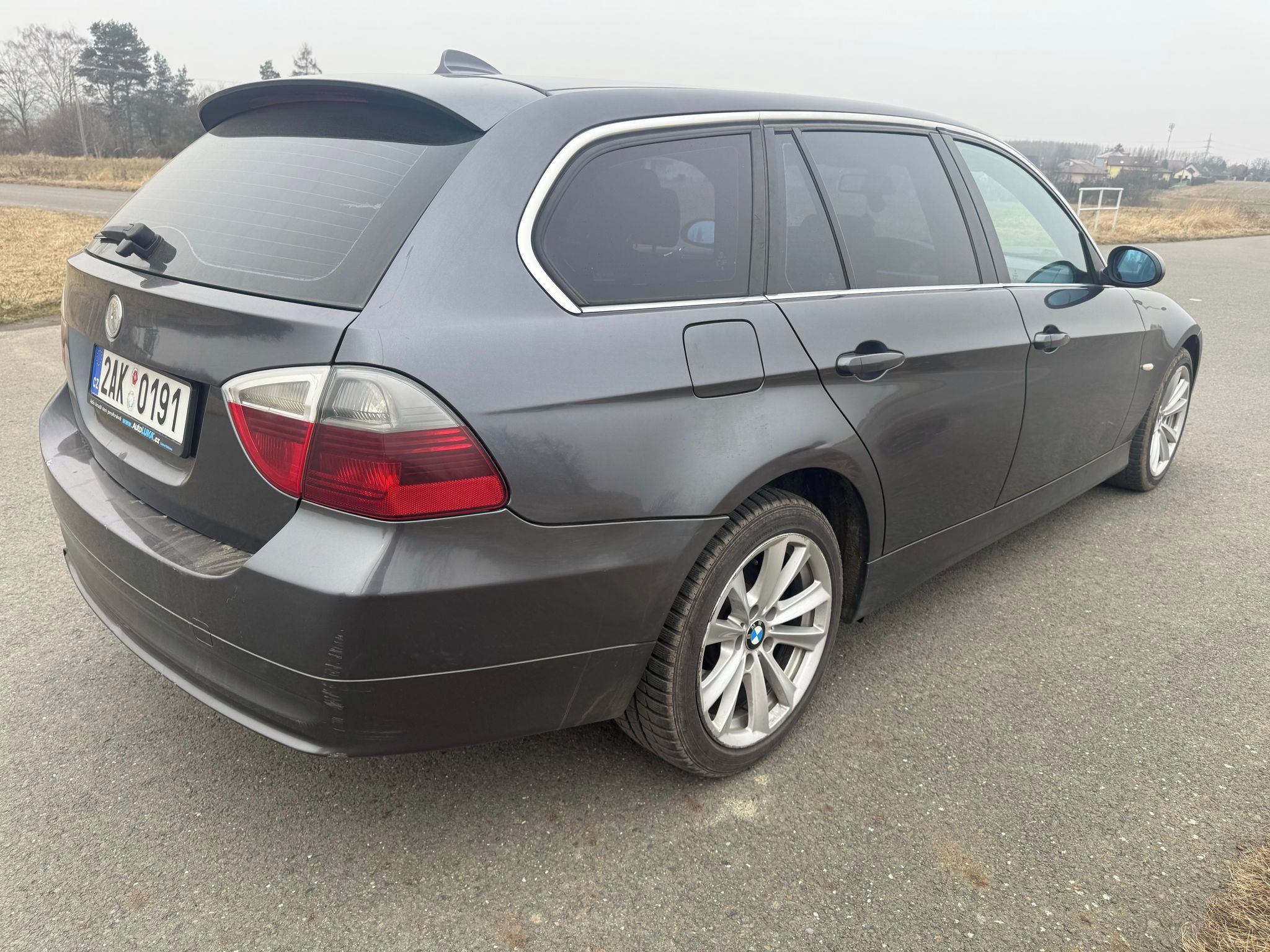 BMW Řada 3, 330dx Touring - fotka 5