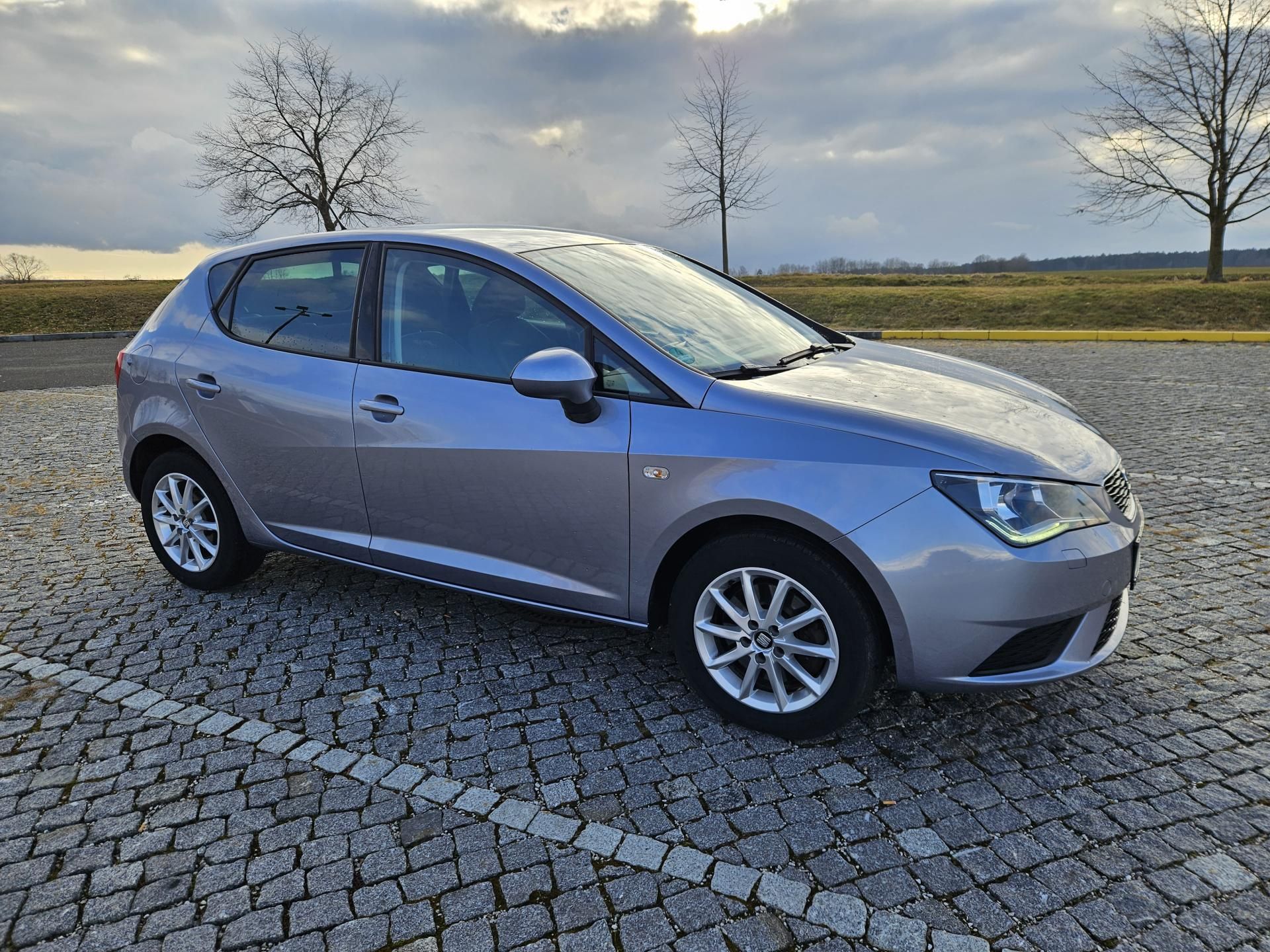 Seat Ibiza, 1.0TSI 81KW, TOP STAV,  SPLÁTK - fotka 5
