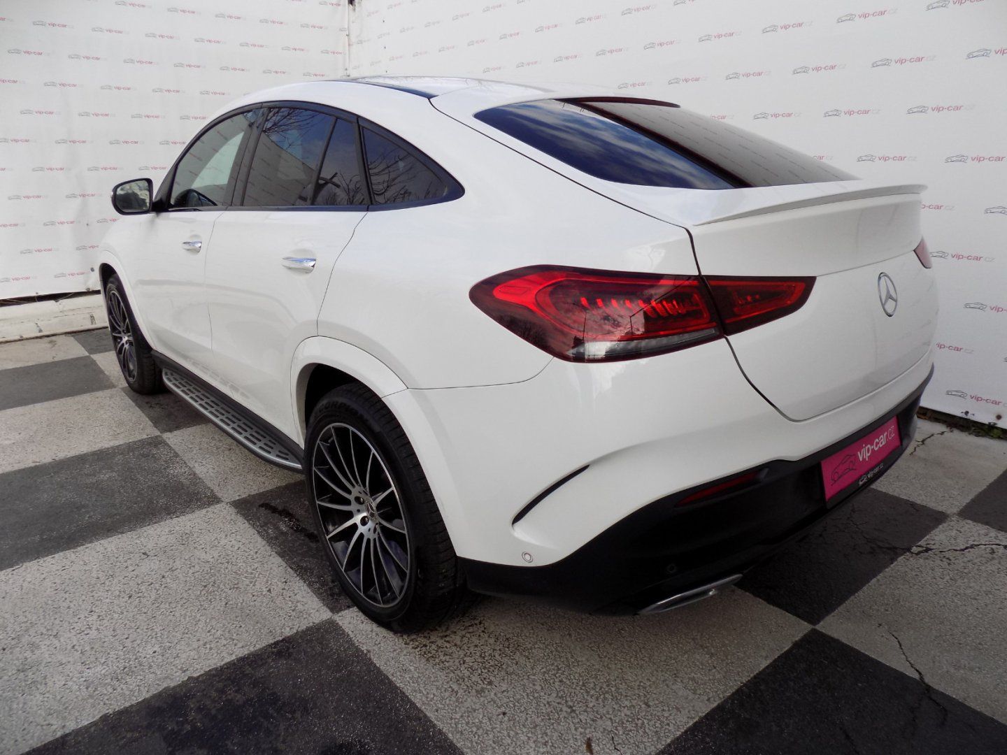 Mercedes-Benz GLE, 350d/AMG-Line/4-M/Webasto/ - fotka 3