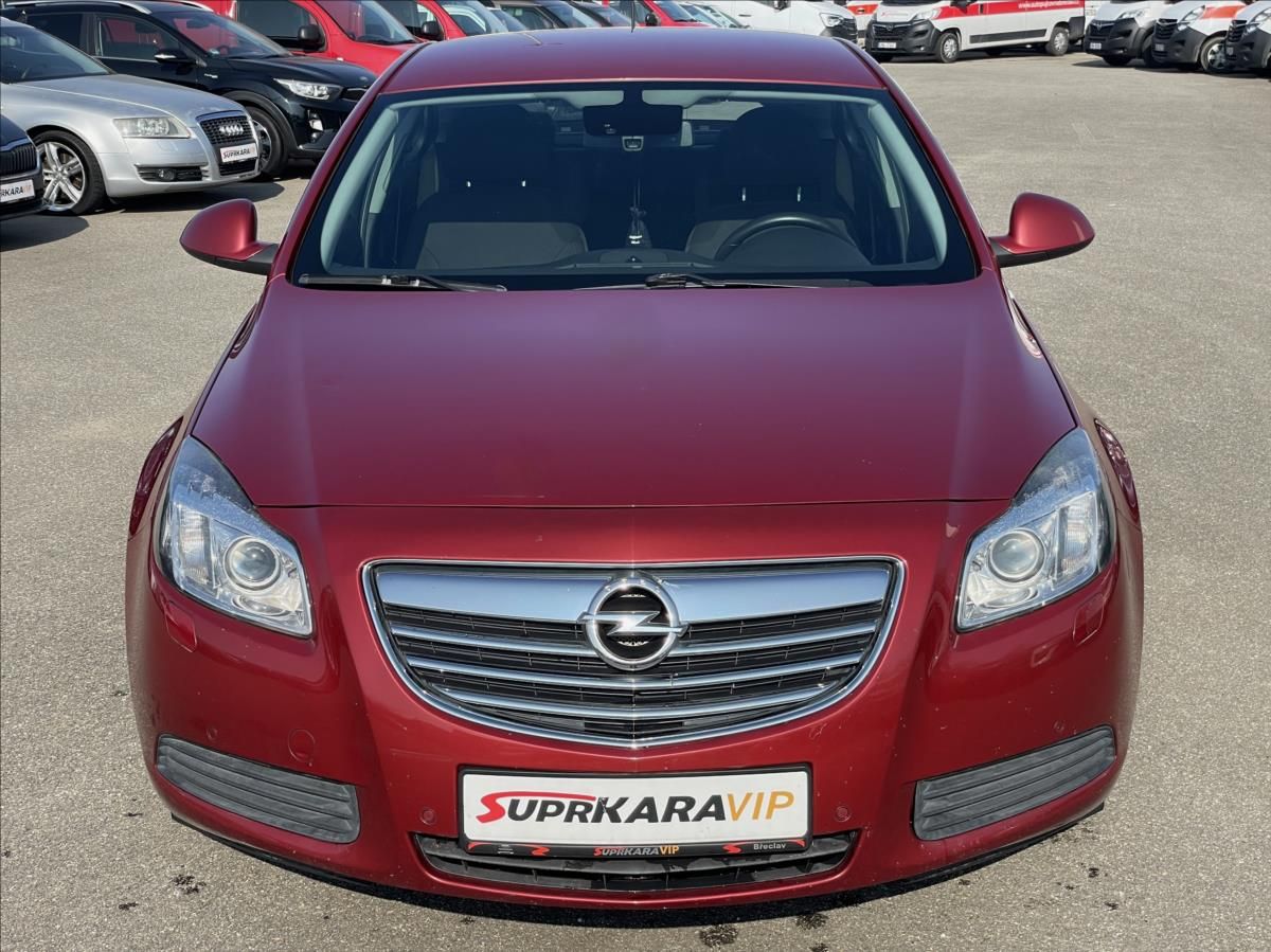 Opel Insignia, 1,8 16V BI-Xenony*D.Klima*PDC - fotka 2