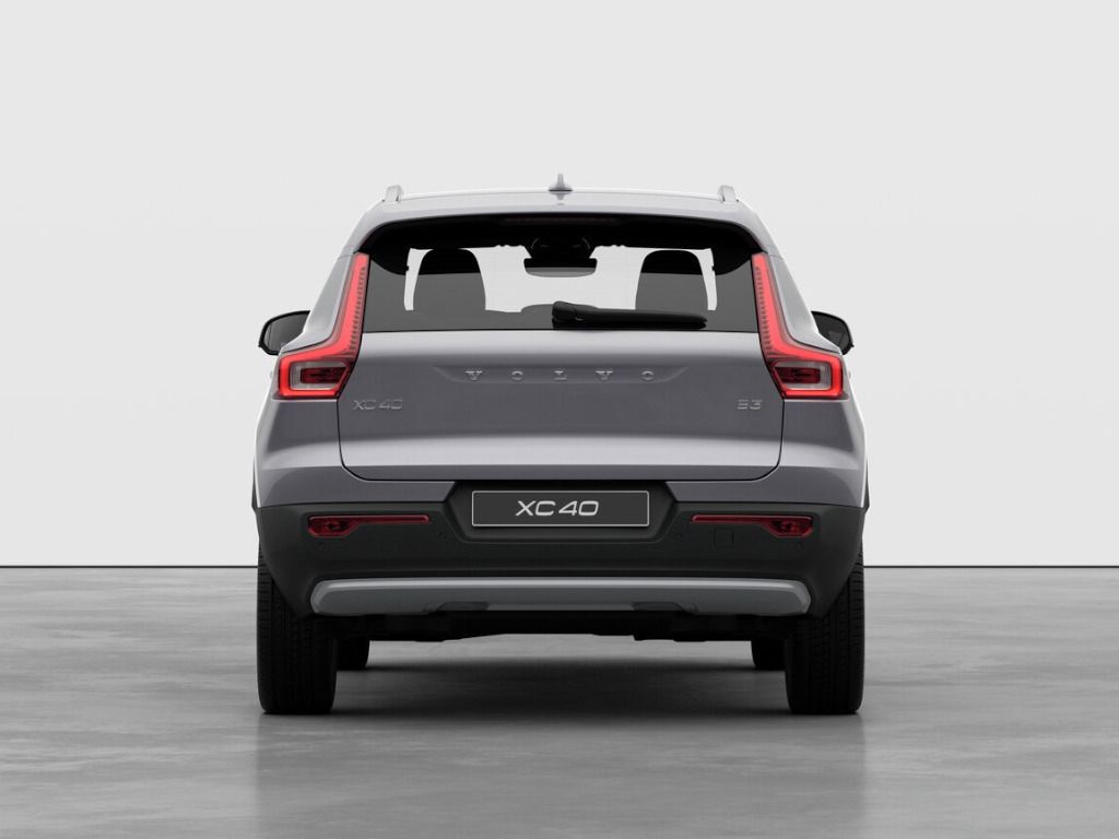 Volvo XC40, CORE B3 FWD 120kW - fotka 6