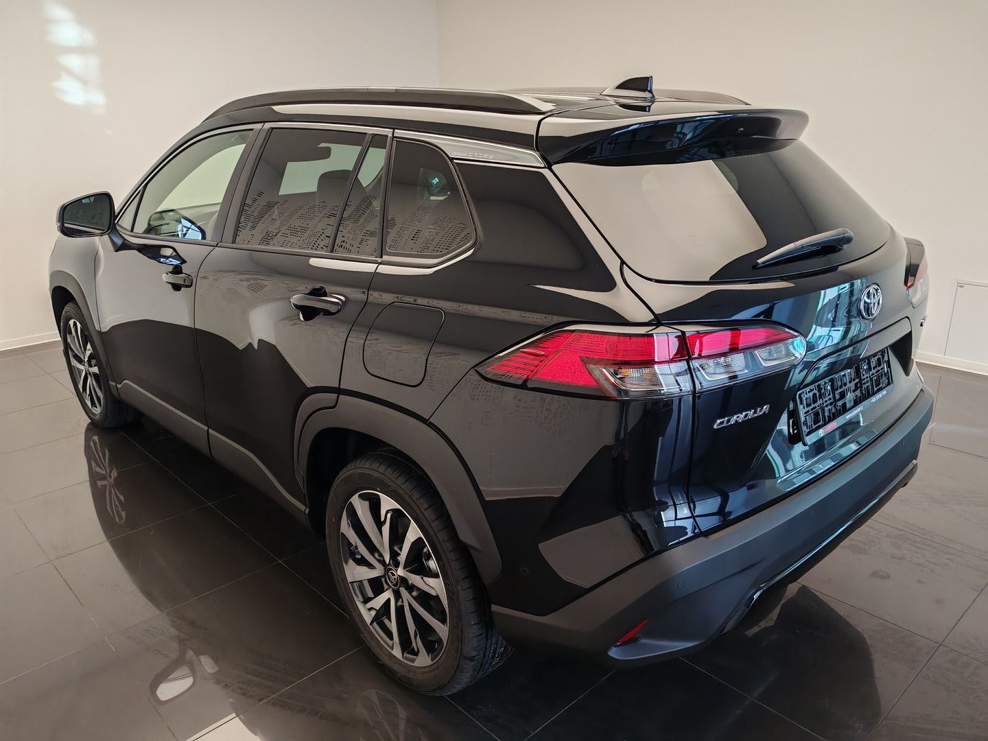 Toyota Corolla Cross, 2.0 Hybrid 4x2 Executive - fotka 6