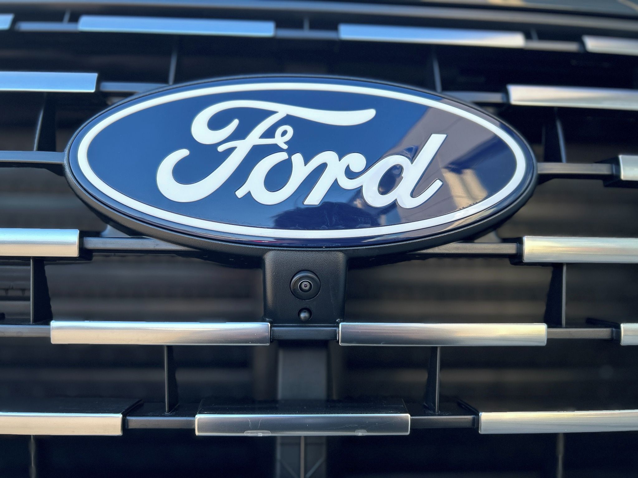 Ford Tourneo Custom, Titanium X L1 2.5 PHEV 171kW - fotka 3