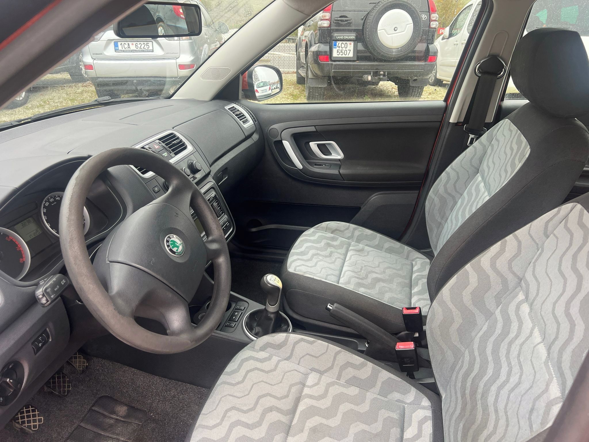 Škoda Fabia, 1.2 12V HTP 51kW Ambiente Comb - fotka 6