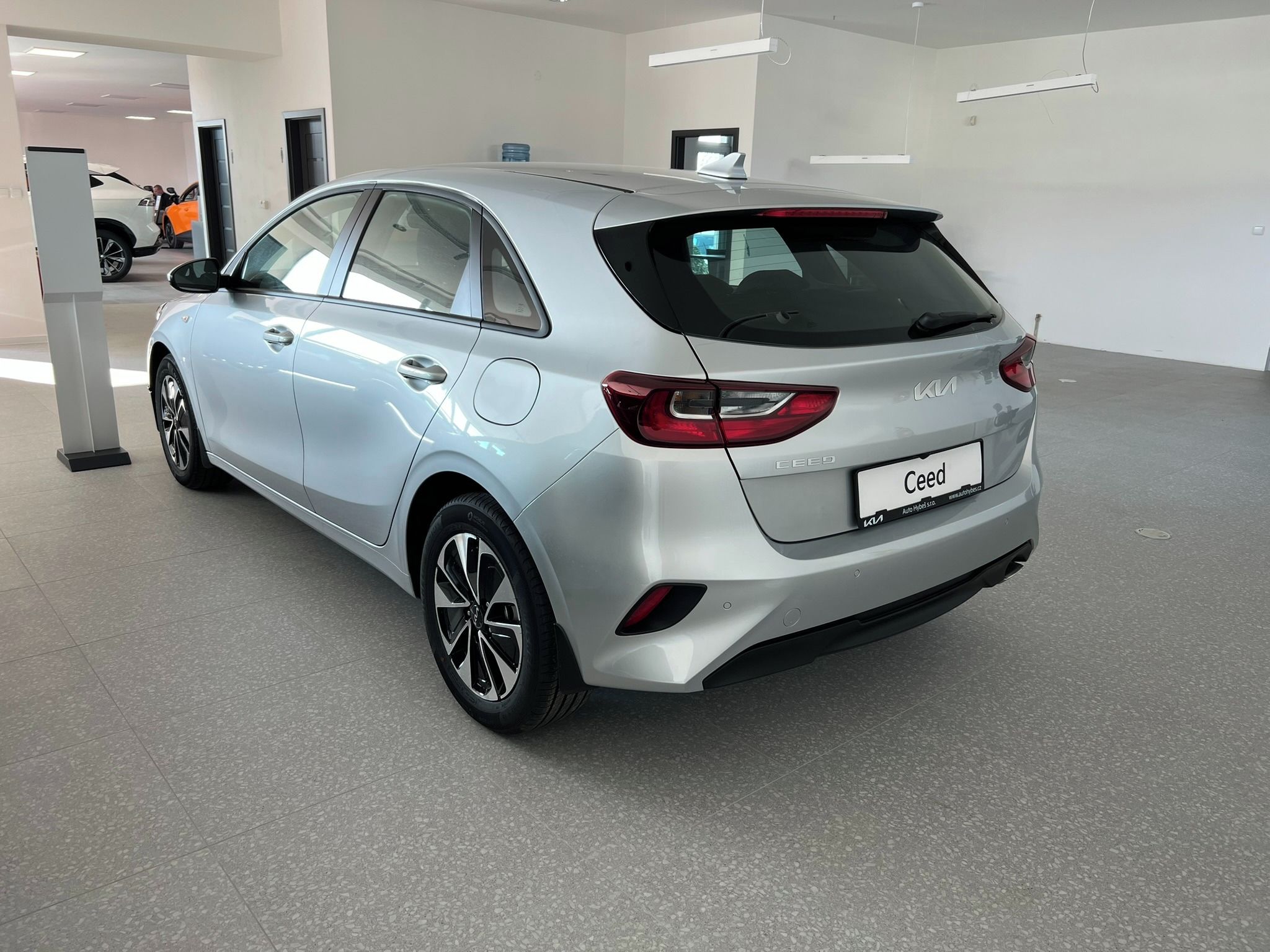 Kia Cee´d, 1,0 T-GDi GPF SPIN (2025) - fotka 5