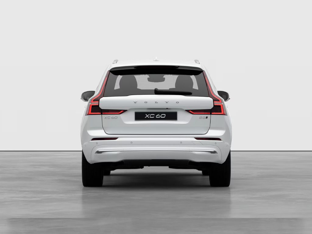 Volvo XC60, ULTRA DARK B5 AWD 184kW 4x4 - fotka 6
