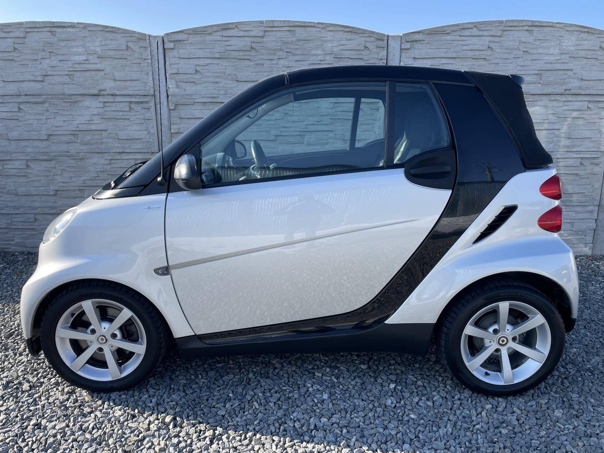 Smart Fortwo, 1.0ie 70PS CABRIO PASSION TOP! - fotka 5