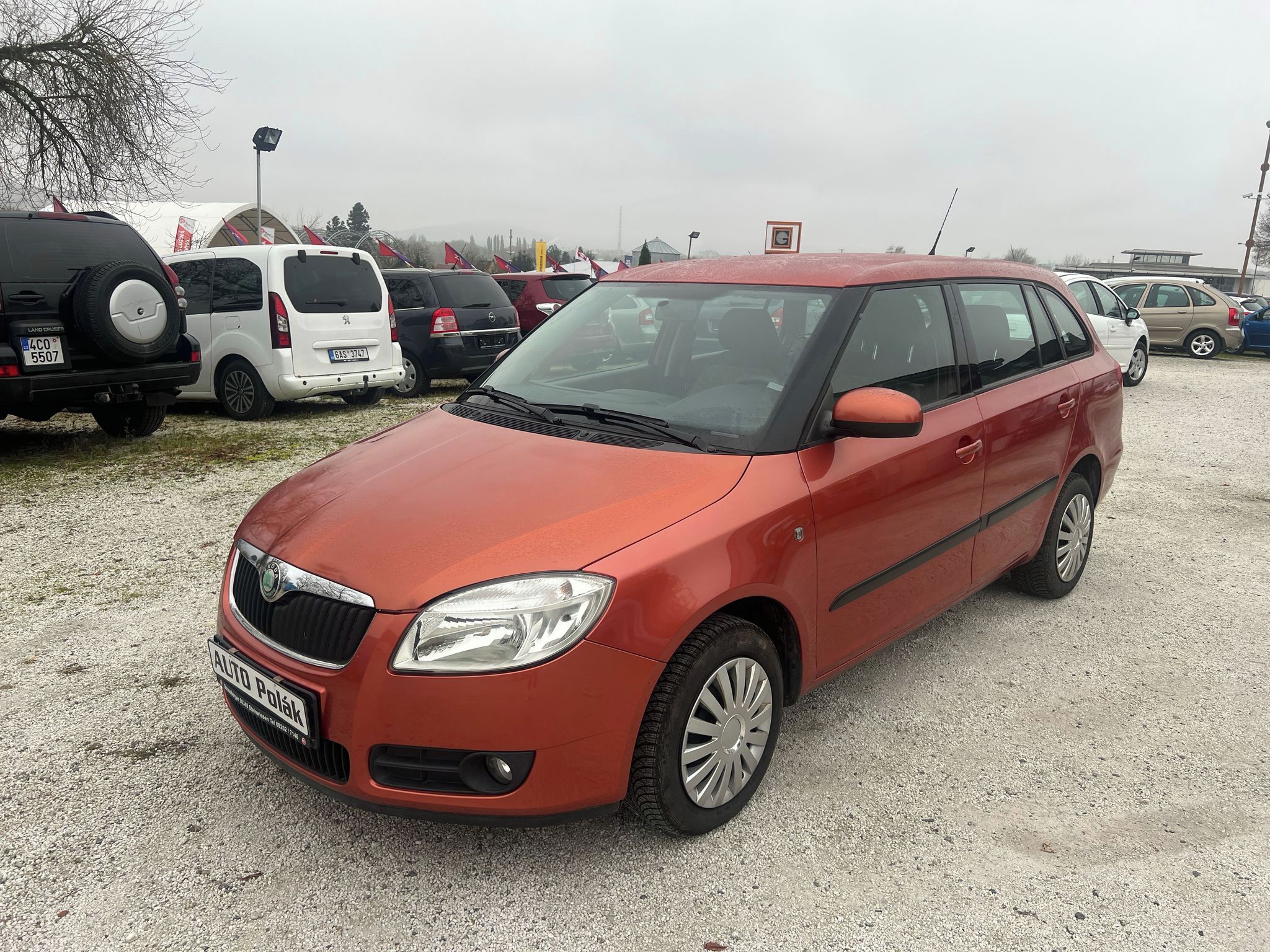 Škoda Fabia, 1.2 12V HTP 51kW Ambiente Comb - fotka 2