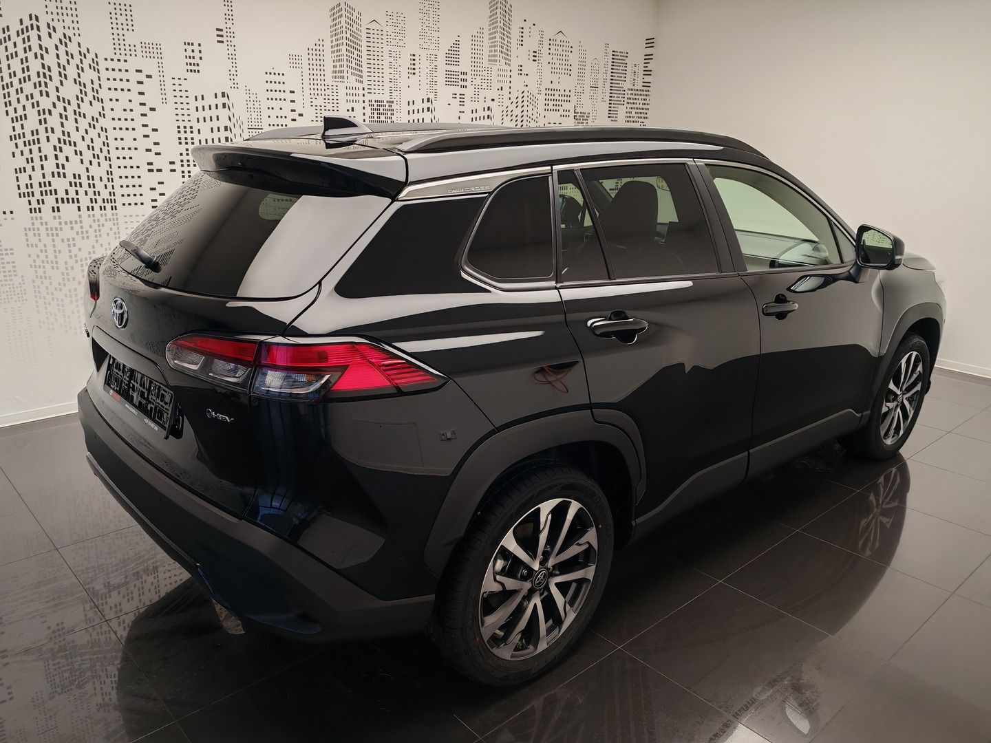 Toyota Corolla Cross, Executive  2.0L HEV 0 - 1 CVT - fotka 4