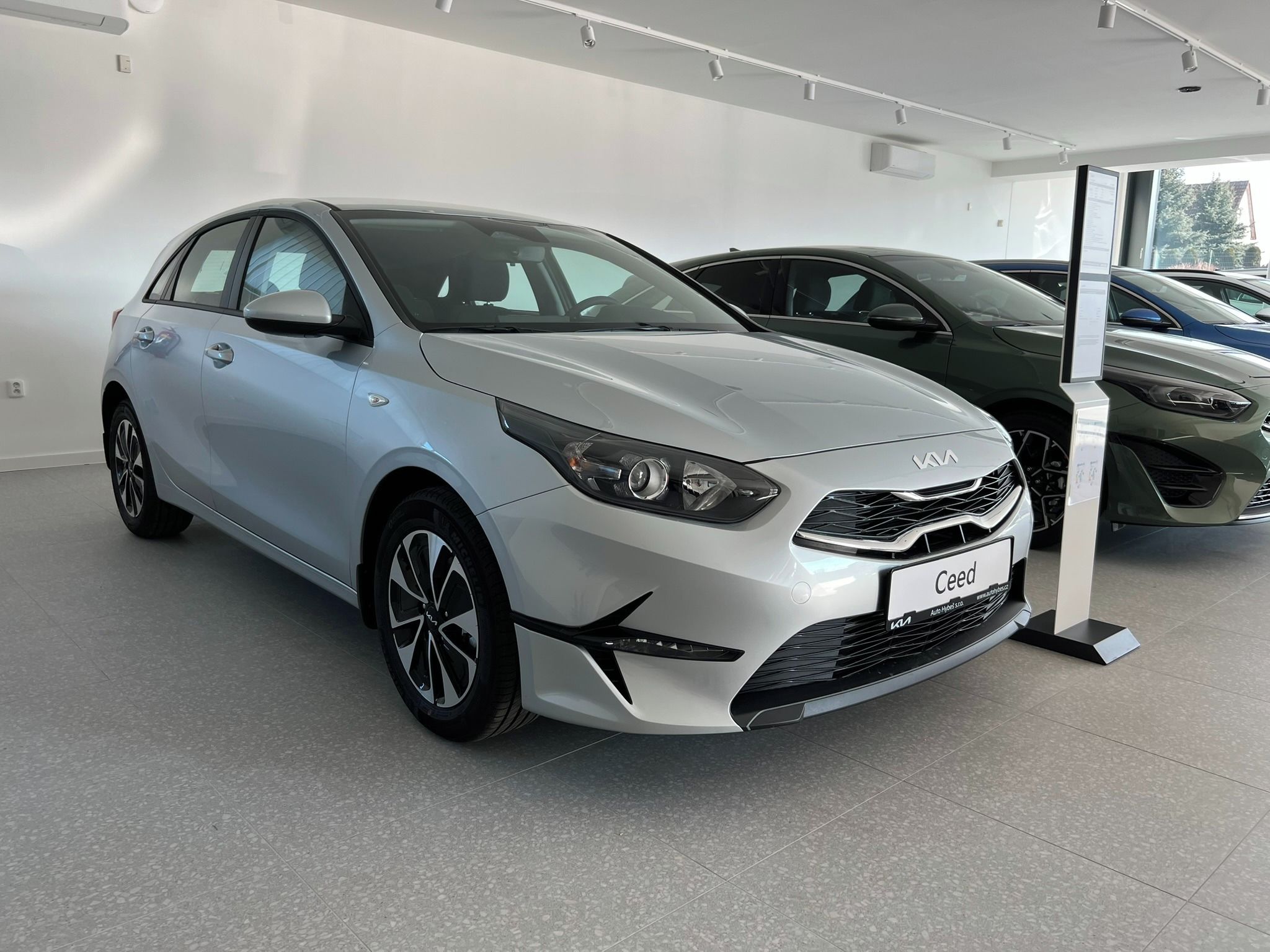Kia Cee´d, 1,0 T-GDi GPF SPIN (2025) - fotka 2