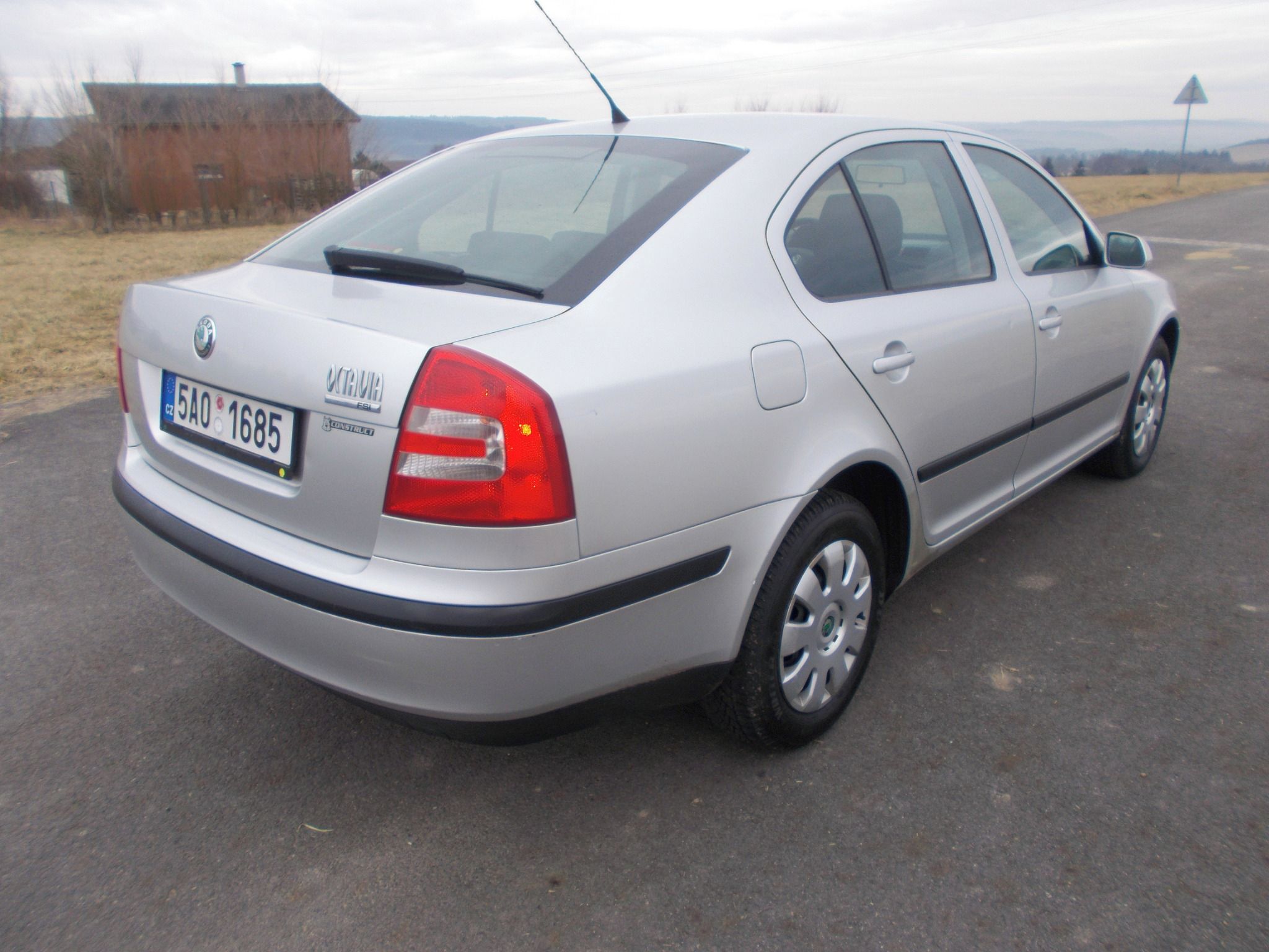 Škoda Octavia, 1,6 85KW - fotka 5