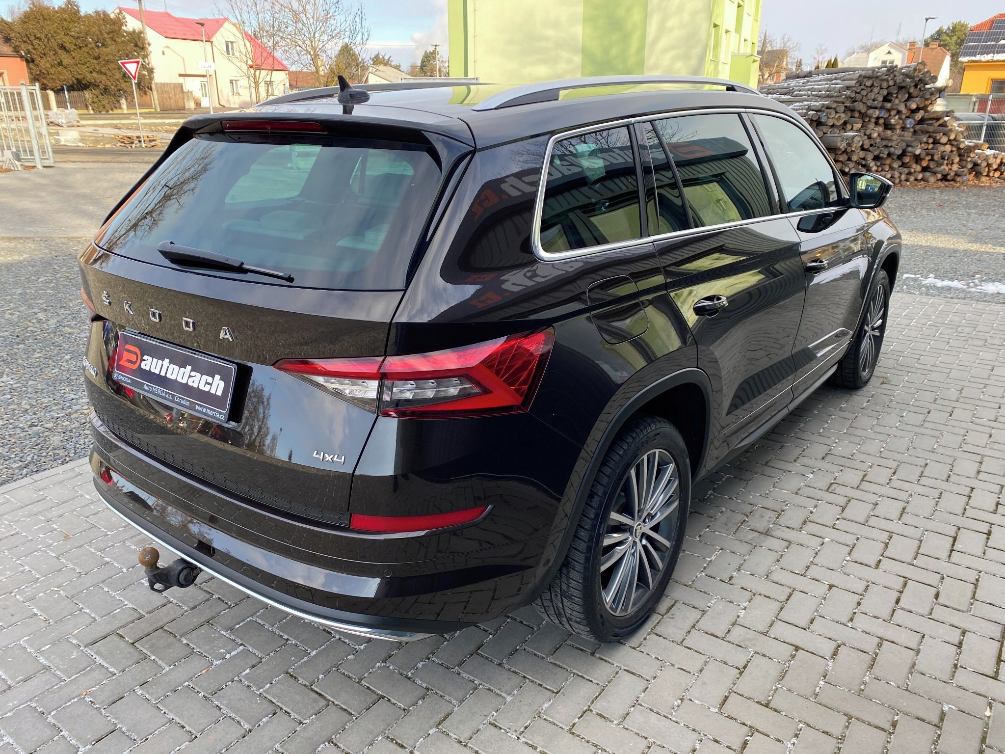 Škoda Kodiaq, 2.0 TDI 140KW - L&K - 7 MÍST - fotka 5
