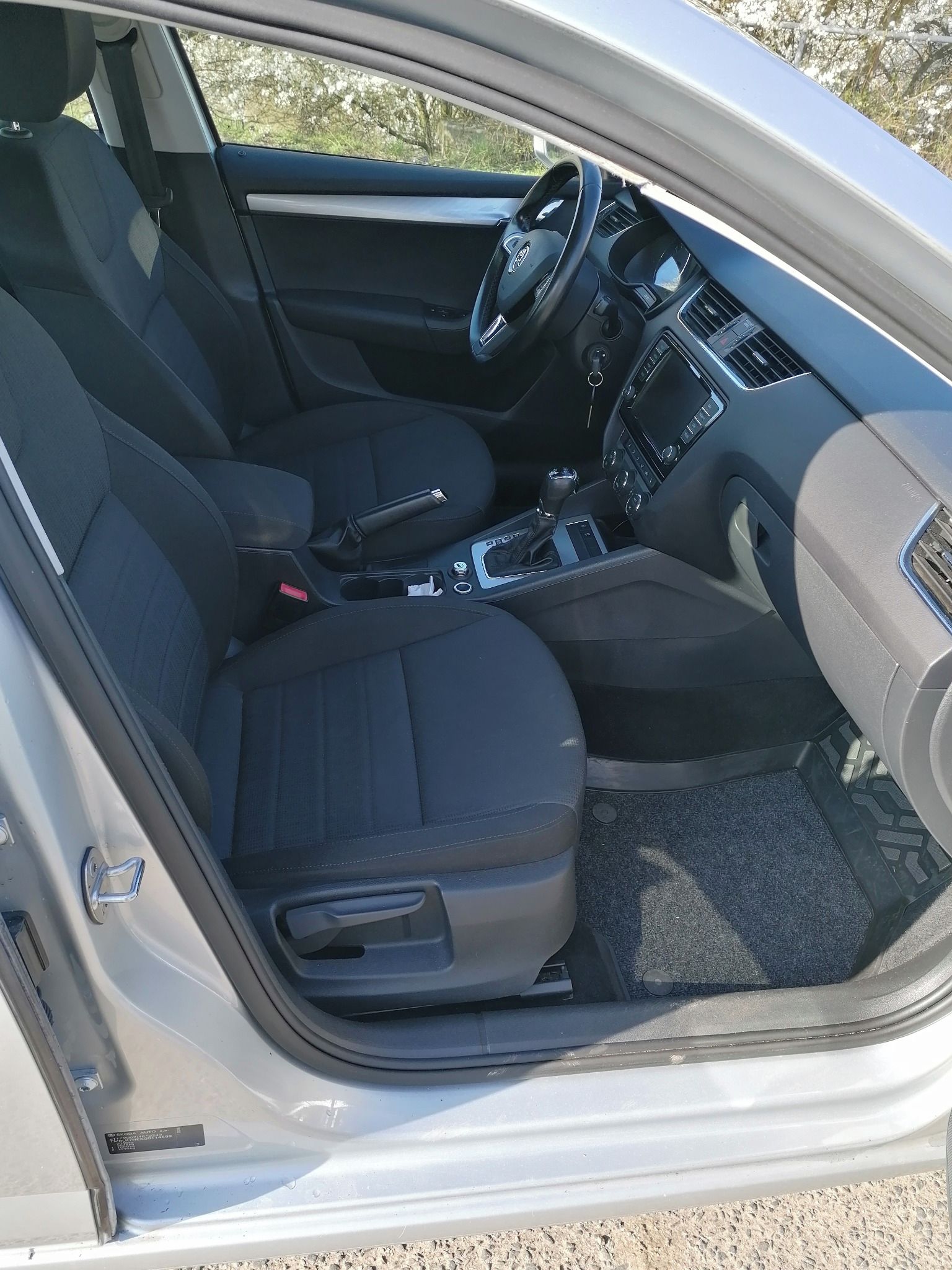 Škoda Octavia, 2.0 TDI, 4x4,servis Škoda - fotka 4