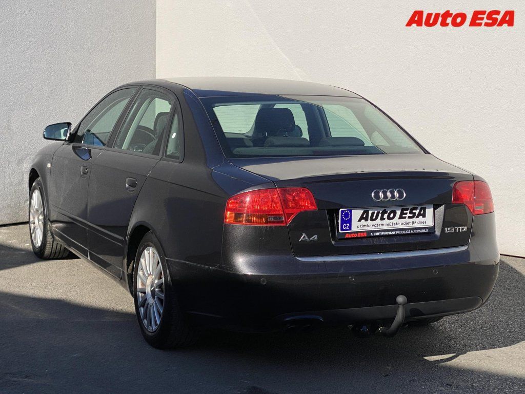 Audi A4, 1.9 TDi,AC,TZ,park. čidla - fotka 6
