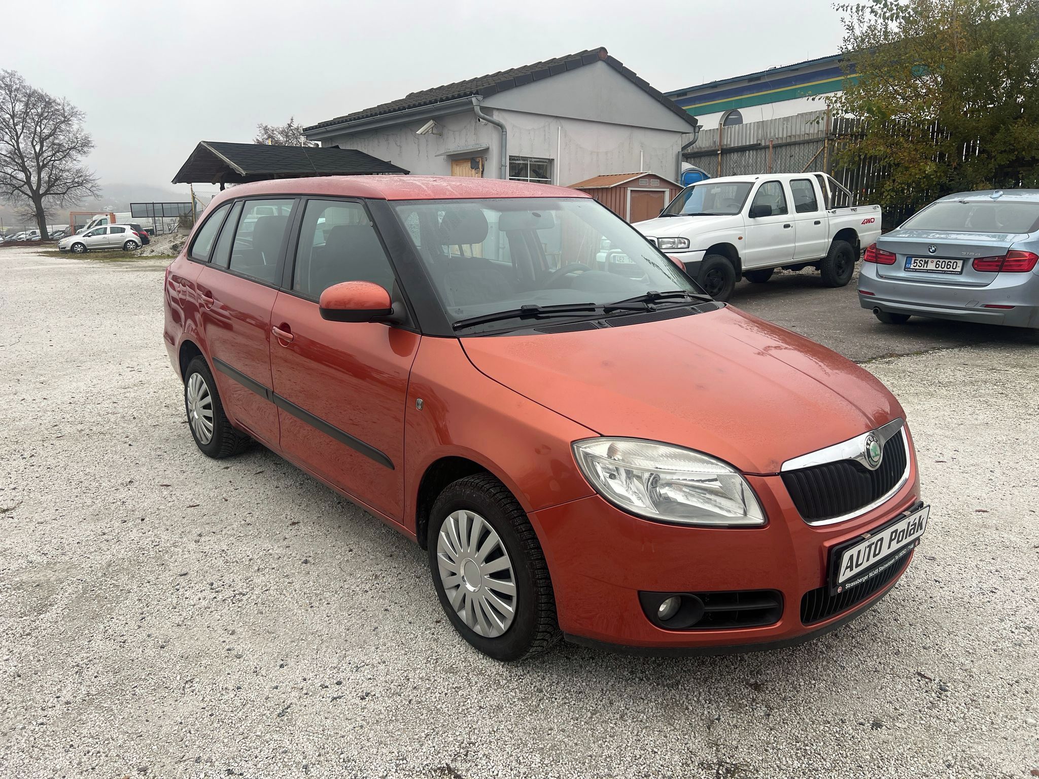 Škoda Fabia, 1.2 12V HTP 51kW Ambiente Comb - fotka 3